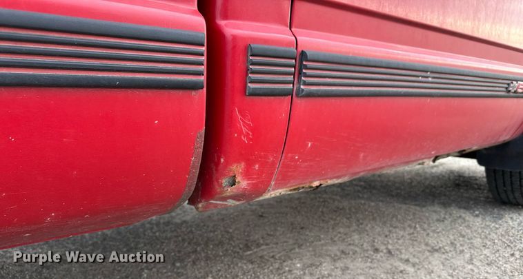 image for item DX3863 1992 Chevrolet C1500 pickup truck