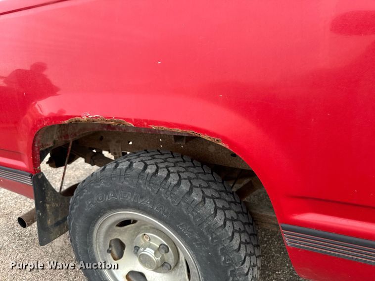 image for item DX3863 1992 Chevrolet C1500 pickup truck