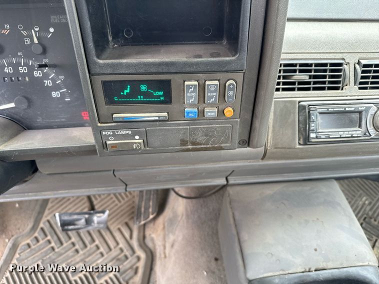 image for item DX3863 1992 Chevrolet C1500 pickup truck