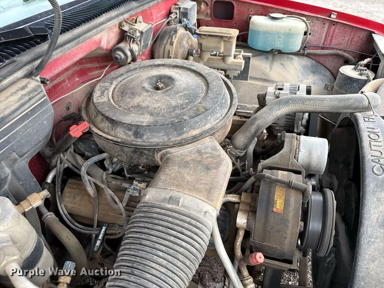 image for item DX3863 1992 Chevrolet C1500 pickup truck