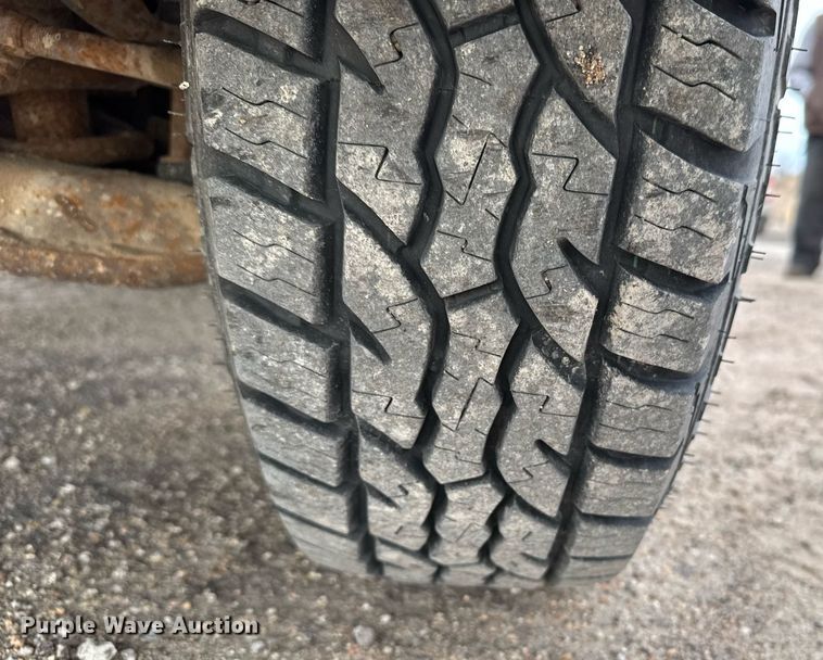 image for item DX3863 1992 Chevrolet C1500 pickup truck