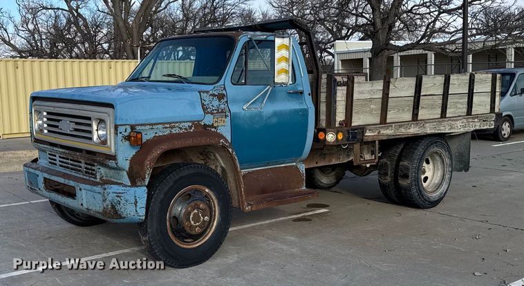 image for item DX3879 1975 Chevrolet C50 dump truck