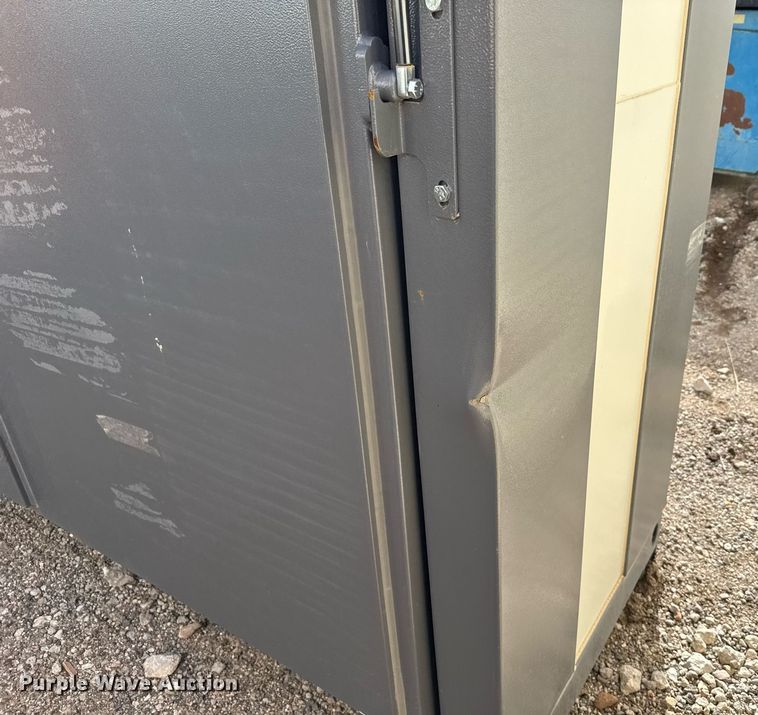 image for item DX3881 Bastone expandable office