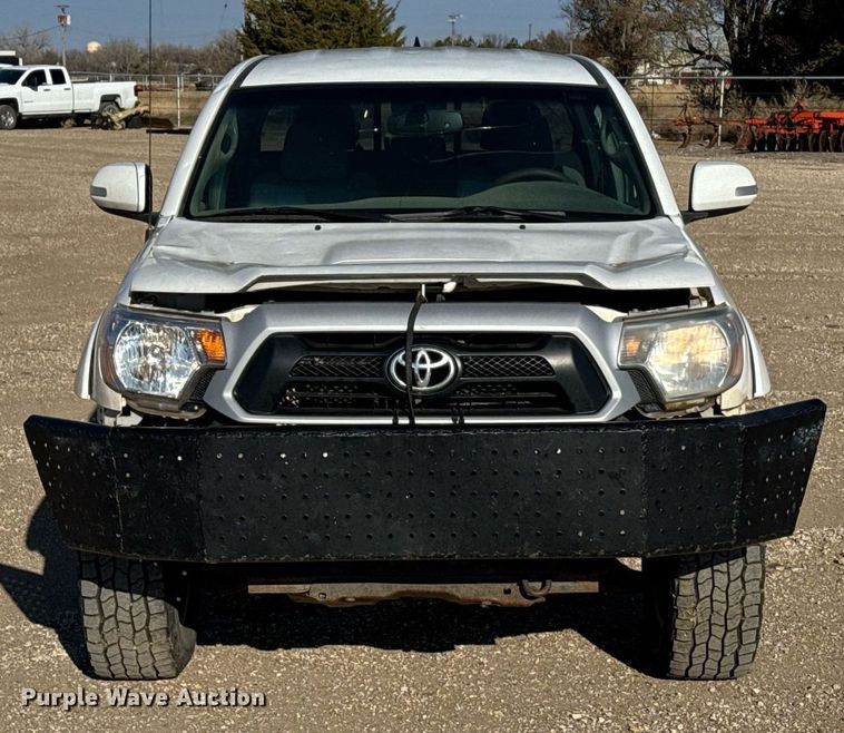 image for item DX3885 2012 Toyota Tacoma Double Cab pickup truck