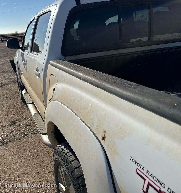 image for item DX3885 2012 Toyota Tacoma Double Cab pickup truck