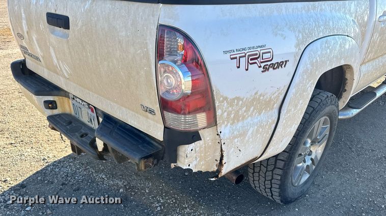 image for item DX3885 2012 Toyota Tacoma Double Cab pickup truck