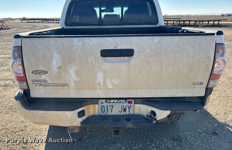 image for item DX3885 2012 Toyota Tacoma Double Cab pickup truck