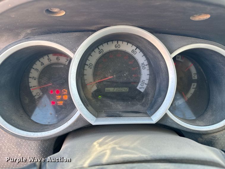 image for item DX3885 2012 Toyota Tacoma Double Cab pickup truck