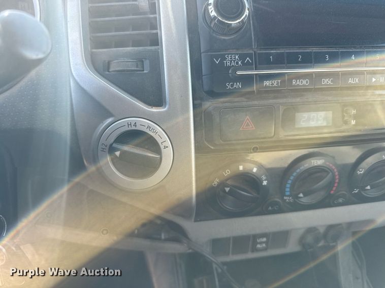 image for item DX3885 2012 Toyota Tacoma Double Cab pickup truck