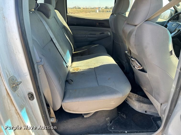 image for item DX3885 2012 Toyota Tacoma Double Cab pickup truck