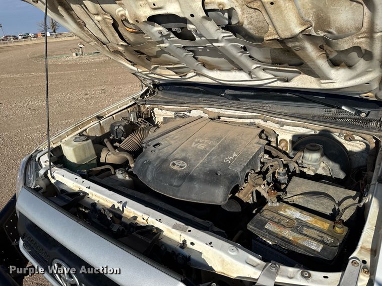 image for item DX3885 2012 Toyota Tacoma Double Cab pickup truck