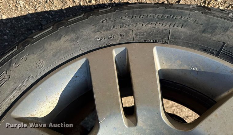 image for item DX3885 2012 Toyota Tacoma Double Cab pickup truck