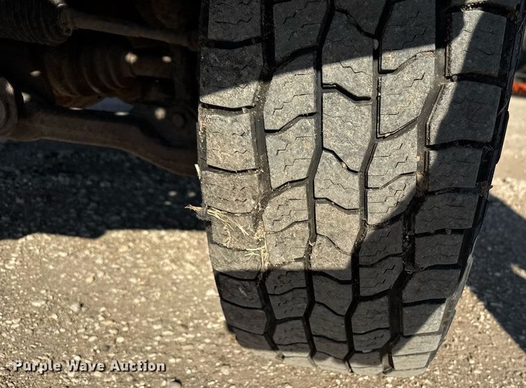 image for item DX3885 2012 Toyota Tacoma Double Cab pickup truck