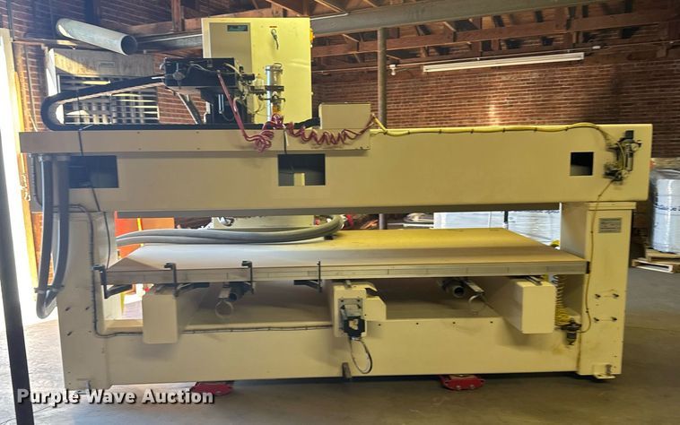 image for item DX3890 Thermwood C42S CNC router