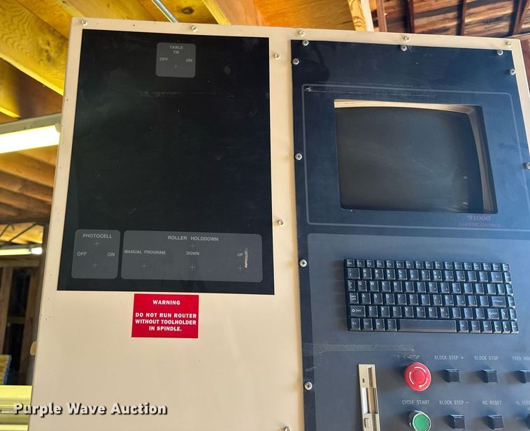 image for item DX3890 Thermwood C42S CNC router