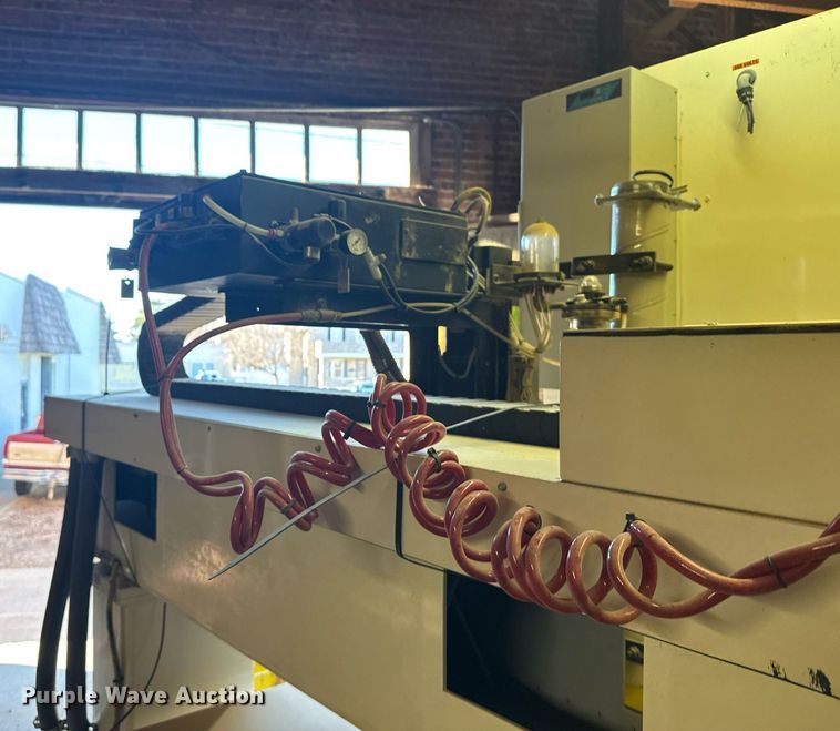 image for item DX3890 Thermwood C42S CNC router