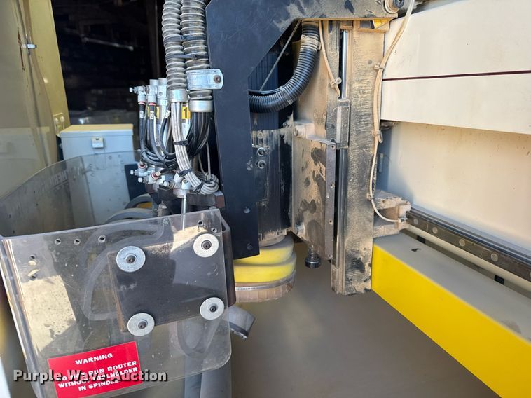 image for item DX3890 Thermwood C42S CNC router