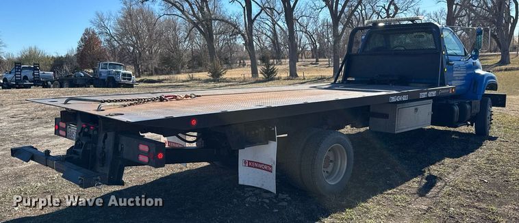 image for item DX3892 1999 GMC C6500 rollback truck