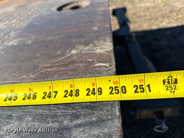 image for item DX3892 1999 GMC C6500 rollback truck