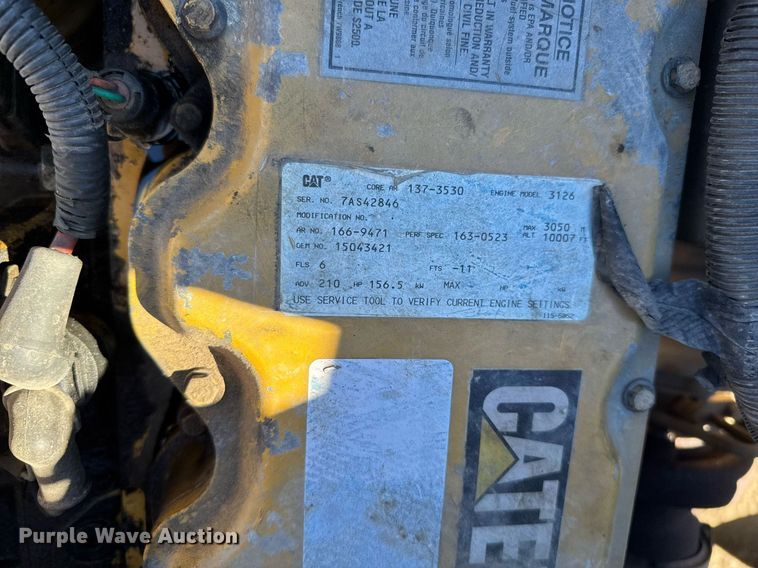 image for item DX3892 1999 GMC C6500 rollback truck