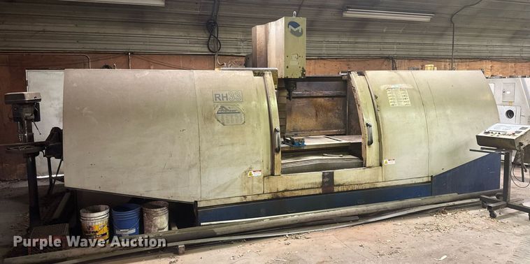 image for item DX3915 Milltronics RH33XP CNC mill