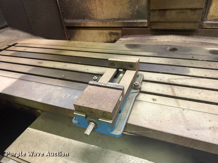 image for item DX3915 Milltronics RH33XP CNC mill