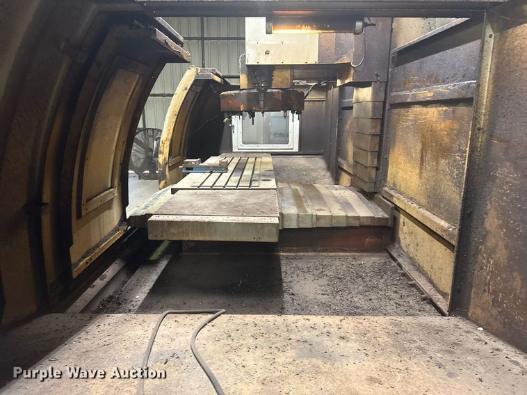 image for item DX3915 Milltronics RH33XP CNC mill