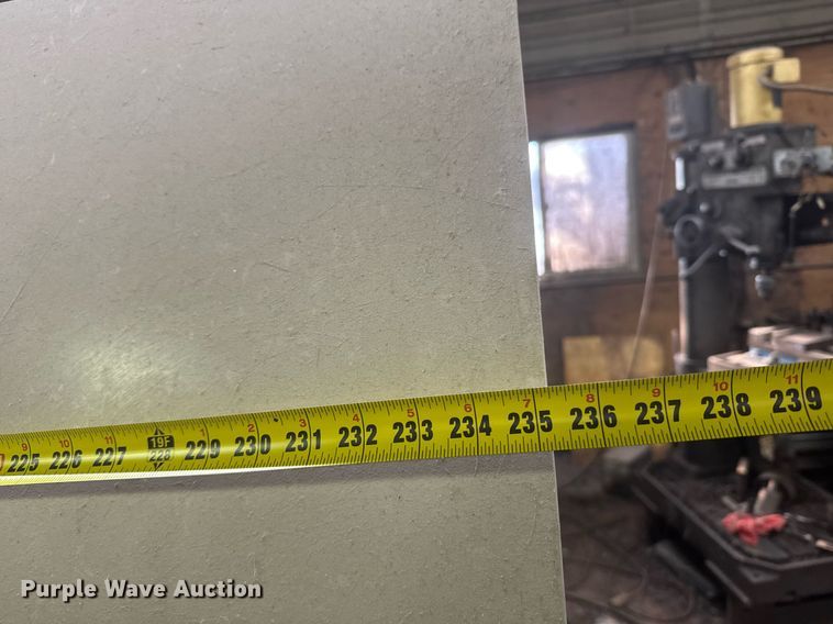 image for item DX3915 Milltronics RH33XP CNC mill