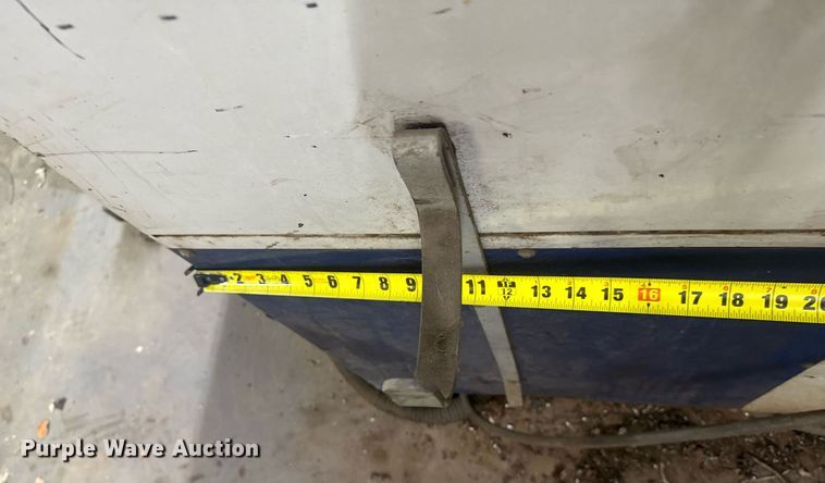 image for item DX3915 Milltronics RH33XP CNC mill