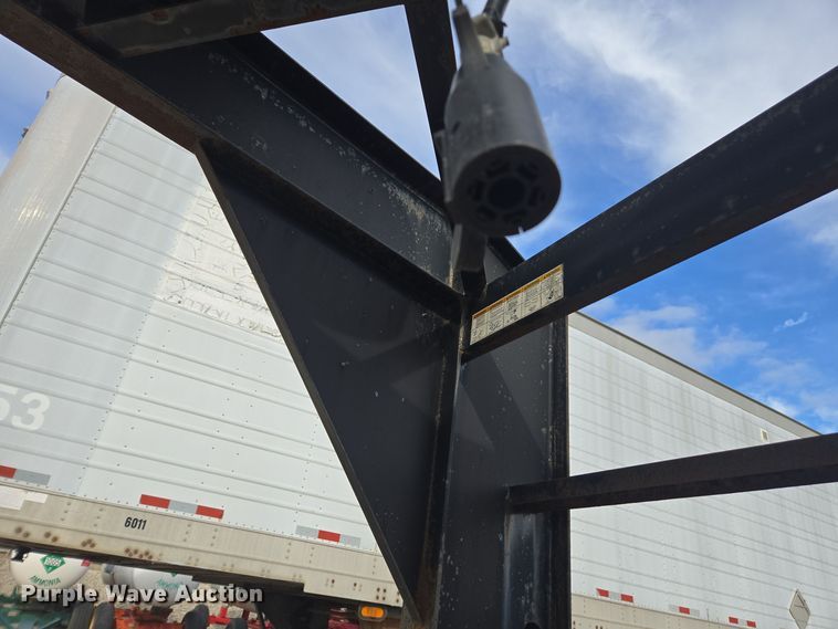 image for item EE7936 2009 Sure-Trac equipment trailer