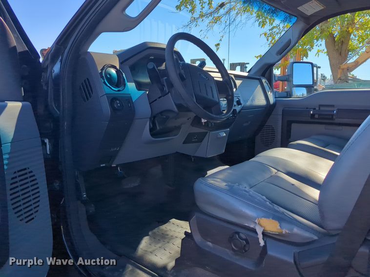 image for item EG2272 2012 Ford F450 Super Duty  box truck