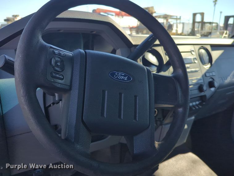 image for item EG2272 2012 Ford F450 Super Duty  box truck