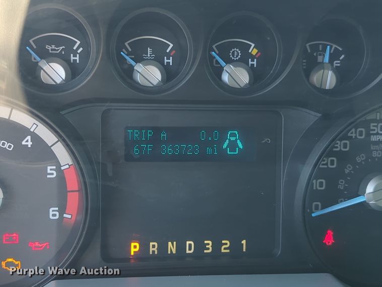 image for item EG2272 2012 Ford F450 Super Duty  box truck