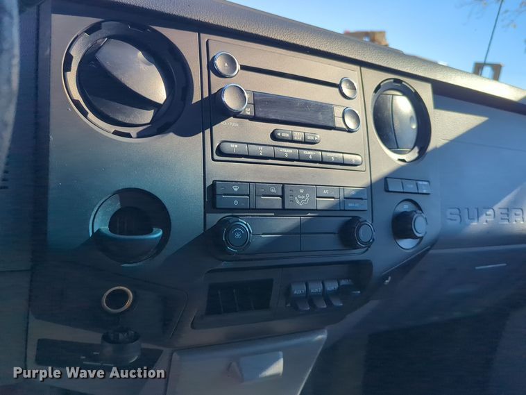 image for item EG2272 2012 Ford F450 Super Duty  box truck