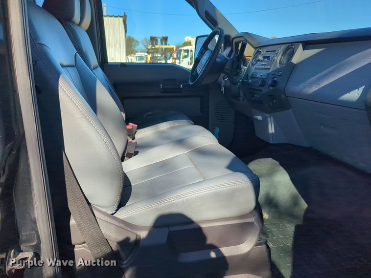 image for item EG2272 2012 Ford F450 Super Duty  box truck