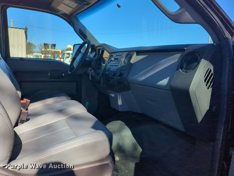 image for item EG2272 2012 Ford F450 Super Duty  box truck