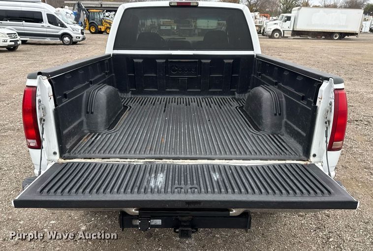 image for item EG2324 1998 Chevrolet K1500 Ext. Cab pickup truck