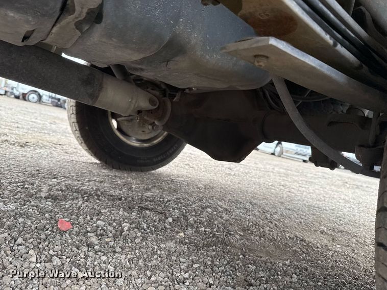 image for item EG2324 1998 Chevrolet K1500 Ext. Cab pickup truck