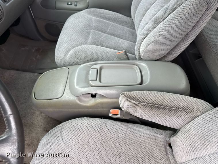 image for item EG2324 1998 Chevrolet K1500 Ext. Cab pickup truck