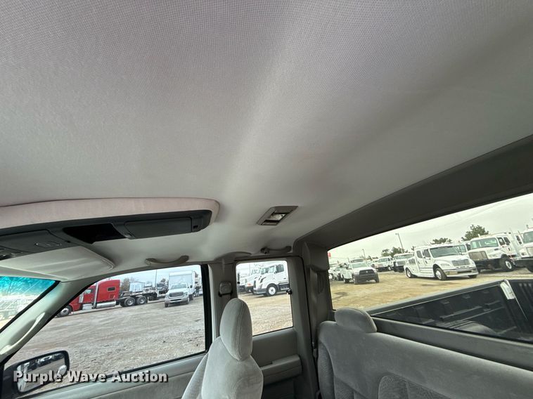 image for item EG2324 1998 Chevrolet K1500 Ext. Cab pickup truck