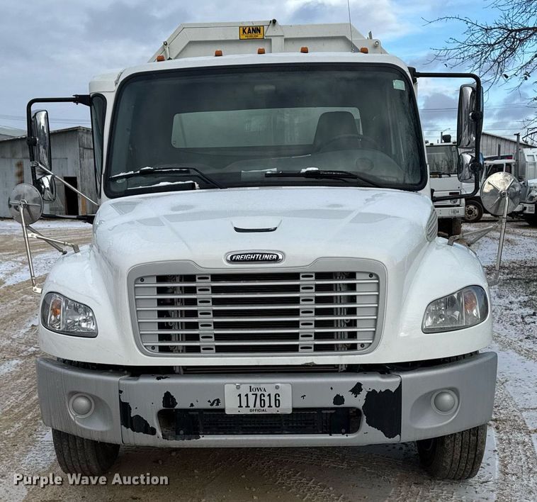 image for item EG7037 2011 Freightliner Buisness Class M2 refuse truck