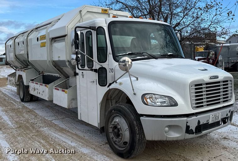 image for item EG7037 2011 Freightliner Buisness Class M2 refuse truck