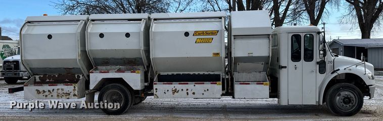 image for item EG7037 2011 Freightliner Buisness Class M2 refuse truck