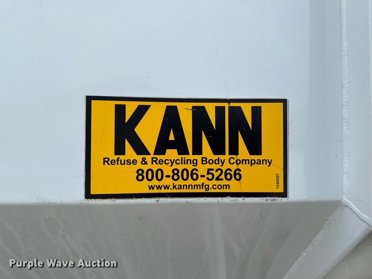 image for item EG7037 2011 Freightliner Buisness Class M2 refuse truck