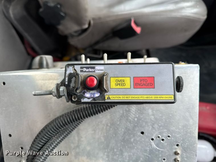 image for item EG7037 2011 Freightliner Buisness Class M2 refuse truck