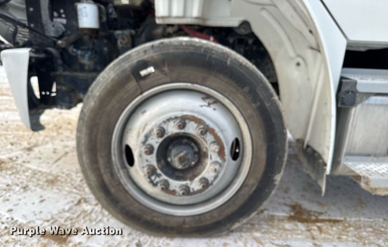 image for item EG7037 2011 Freightliner Buisness Class M2 refuse truck