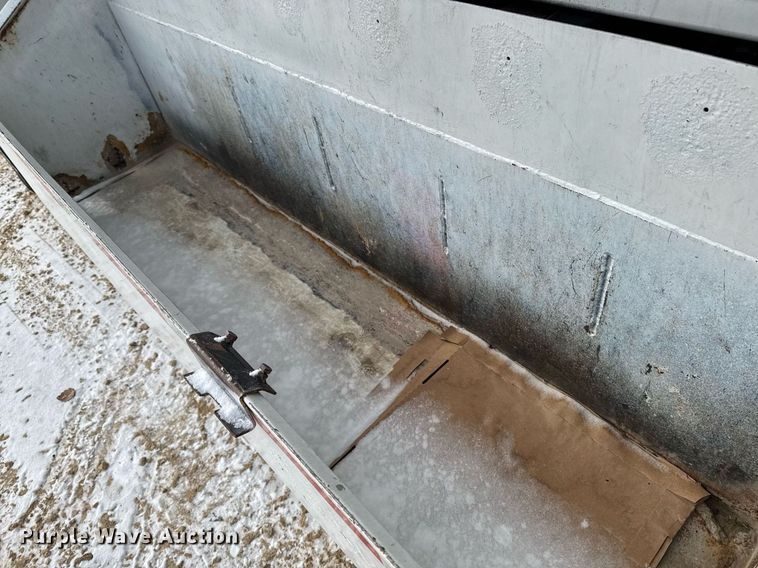 image for item EG7039 2006 International 4200 SBA 4x2 refuse truck