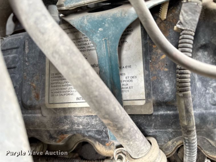 image for item EG7039 2006 International 4200 SBA 4x2 refuse truck