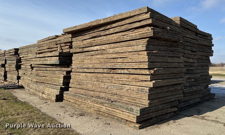 image for item EG7046 (15) crane mats 