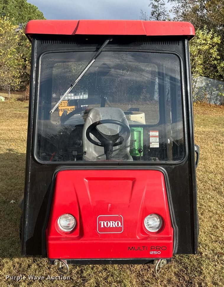 image for item EG7910 2004 Toro Multipro 1250 turf sprayer